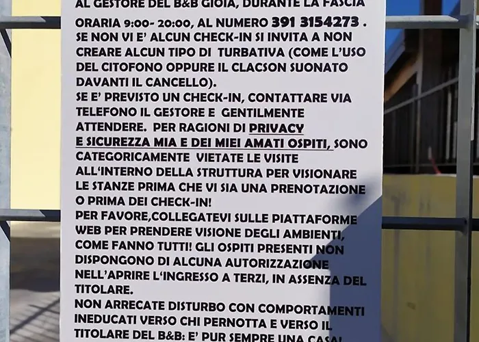 Alojamento de Acomodação e Pequeno-almoço Gioia Catanzaro